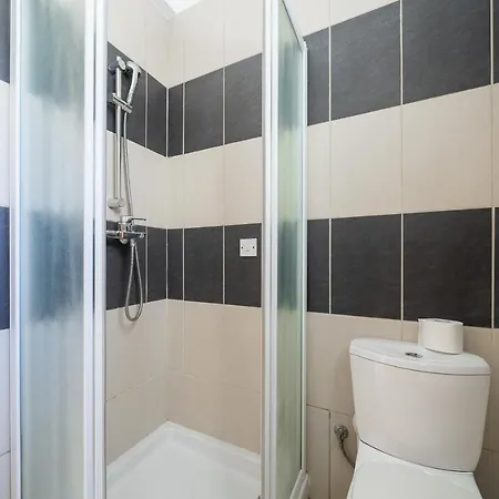 Atlantica 4 Bedroom Near The * Protaras