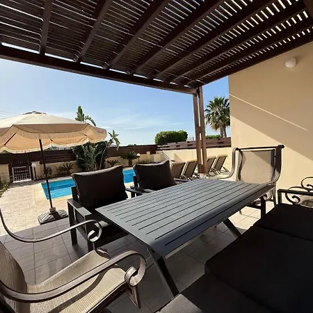 Atlantica 4 Bedroom Near The * Protaras