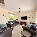 Atlantica 4 Bedroom Near The Протарас