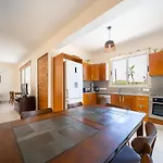 Atlantica 4 Bedroom Near The 别墅 *