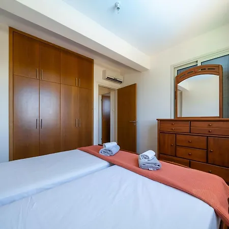 Вилла Atlantica 4 Bedroom Near The *