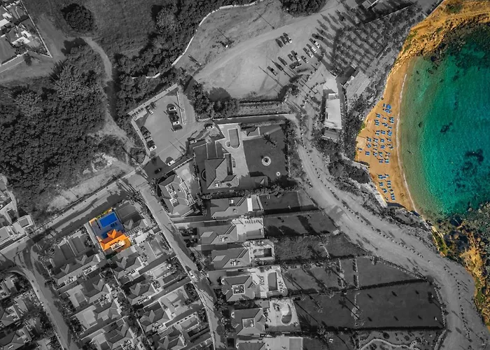 Atlantica 4 Bedroom Near The וילה