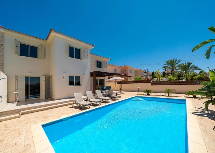 Atlantica 4 Bedroom Near The * Protarász