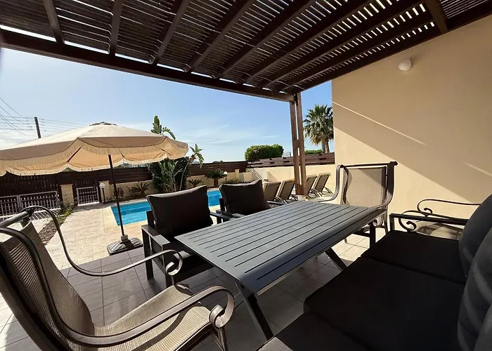 Atlantica 4 Bedroom Near The * פרוטאראס