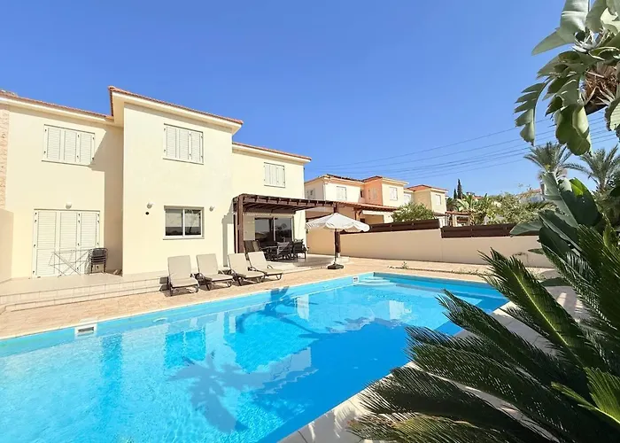 Atlantica 4 Bedroom Near The