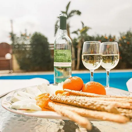 Atlantica 4 Bedroom Near The